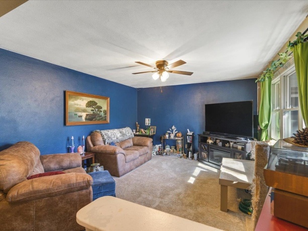 585 Knollwood, LAKE SUMMERSET, Illinois 61019, 4 Bedrooms Bedrooms, ,2 BathroomsBathrooms,House,For Sale,Knollwood,202600921