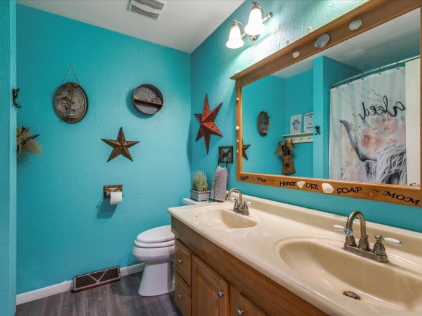 585 Knollwood, LAKE SUMMERSET, Illinois 61019, 4 Bedrooms Bedrooms, ,2 BathroomsBathrooms,House,For Sale,Knollwood,202600921