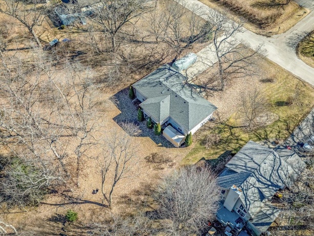 585 Knollwood, LAKE SUMMERSET, Illinois 61019, 4 Bedrooms Bedrooms, ,2 BathroomsBathrooms,House,For Sale,Knollwood,202600921