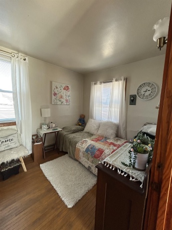 1114 6th, MENDOTA, Illinois 61342, 2 Bedrooms Bedrooms, ,1 BathroomBathrooms,House,For Sale,6th,202600924