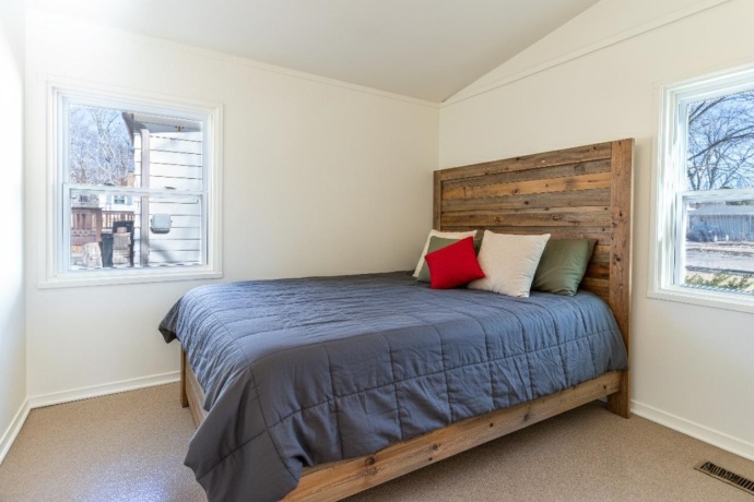 3912 Latham, ROCKFORD, Illinois 61103, 3 Bedrooms Bedrooms, ,1 BathroomBathrooms,House,For Sale,Latham,202600789