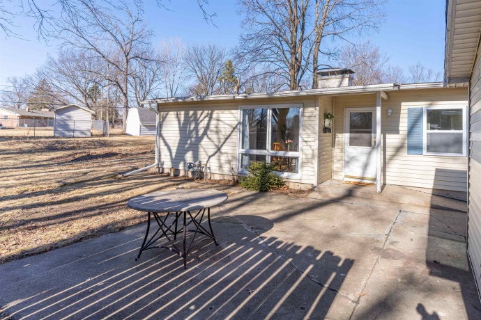 3912 Latham, ROCKFORD, Illinois 61103, 3 Bedrooms Bedrooms, ,1 BathroomBathrooms,House,For Sale,Latham,202600789