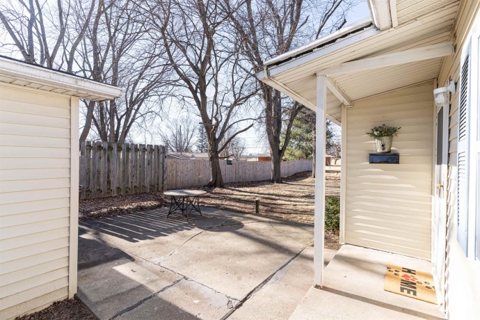 3912 Latham, ROCKFORD, Illinois 61103, 3 Bedrooms Bedrooms, ,1 BathroomBathrooms,House,For Sale,Latham,202600789