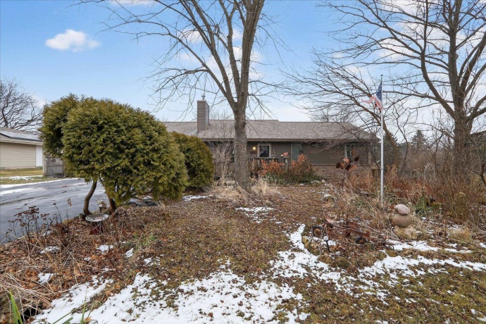 3941 Joan, ROSCOE, Illinois 61073, 5 Bedrooms Bedrooms, ,3 BathroomsBathrooms,House,For Sale,Joan,202600925