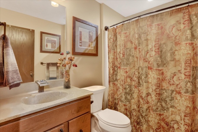 3941 Joan, ROSCOE, Illinois 61073, 5 Bedrooms Bedrooms, ,3 BathroomsBathrooms,House,For Sale,Joan,202600925