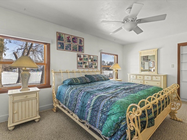 5165 Browns Beach, ROCKFORD, Illinois 61103, 2 Bedrooms Bedrooms, ,1 BathroomBathrooms,House,For Sale,Browns Beach,202600926