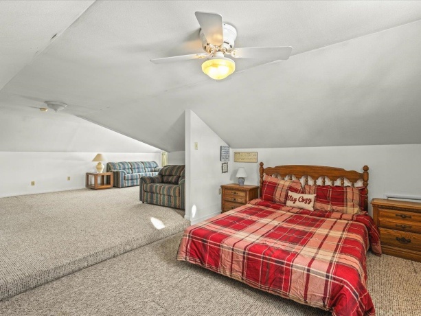 5165 Browns Beach, ROCKFORD, Illinois 61103, 2 Bedrooms Bedrooms, ,1 BathroomBathrooms,House,For Sale,Browns Beach,202600926