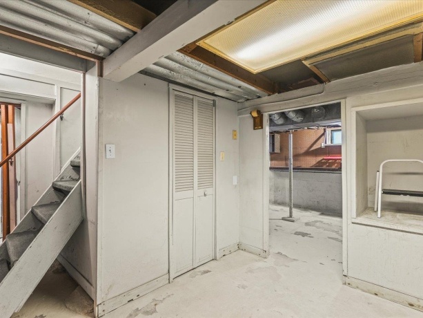 5165 Browns Beach, ROCKFORD, Illinois 61103, 2 Bedrooms Bedrooms, ,1 BathroomBathrooms,House,For Sale,Browns Beach,202600926