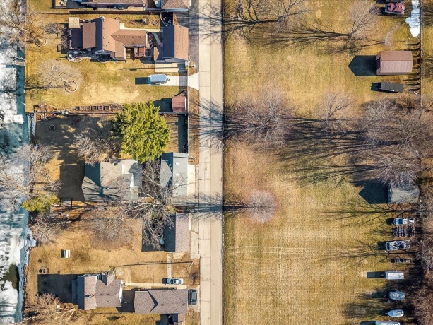 5165 Browns Beach, ROCKFORD, Illinois 61103, 2 Bedrooms Bedrooms, ,1 BathroomBathrooms,House,For Sale,Browns Beach,202600926