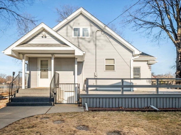 5165 Browns Beach, ROCKFORD, Illinois 61103, 2 Bedrooms Bedrooms, ,1 BathroomBathrooms,House,For Sale,Browns Beach,202600926