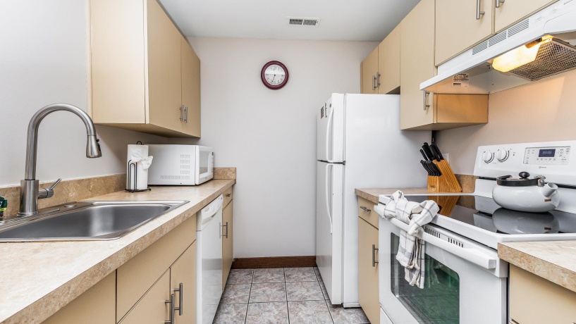 106 Plum Cove, GALENA, Illinois 61036, 2 Bedrooms Bedrooms, ,2 BathroomsBathrooms,Condominium,For Sale,Plum Cove,202600929