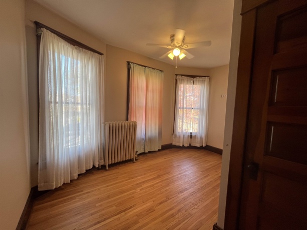 504 9th, LaSalle, Illinois 61301, 4 Bedrooms Bedrooms, ,1 BathroomBathrooms,House,For Sale,9th,202503491