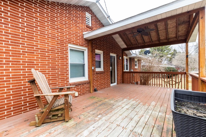 526 Simmons, STOCKTON, Illinois 61085, 2 Bedrooms Bedrooms, ,1 BathroomBathrooms,House,For Sale,Simmons,202600931