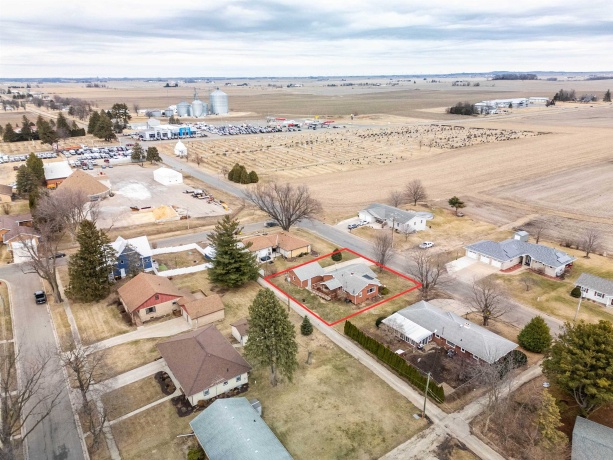 526 Simmons, STOCKTON, Illinois 61085, 2 Bedrooms Bedrooms, ,1 BathroomBathrooms,House,For Sale,Simmons,202600931