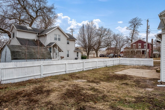 121 Green, ROCKTON, Illinois 61072, 4 Bedrooms Bedrooms, ,2 BathroomsBathrooms,House,For Sale,Green,202600932