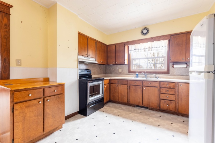 13806 IL RTE 73 N, WINSLOW, Illinois 61089, 4 Bedrooms Bedrooms, ,2 BathroomsBathrooms,House,For Sale,IL RTE 73 N,202600933