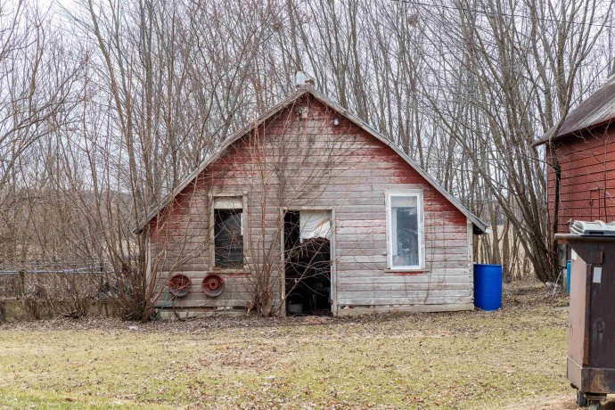 13806 IL RTE 73 N, WINSLOW, Illinois 61089, 4 Bedrooms Bedrooms, ,2 BathroomsBathrooms,House,For Sale,IL RTE 73 N,202600933