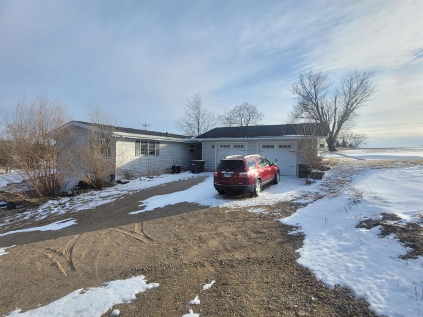 601 West, GALENA, Illinois 61036, 3 Bedrooms Bedrooms, ,1 BathroomBathrooms,House,For Sale,West,202600942