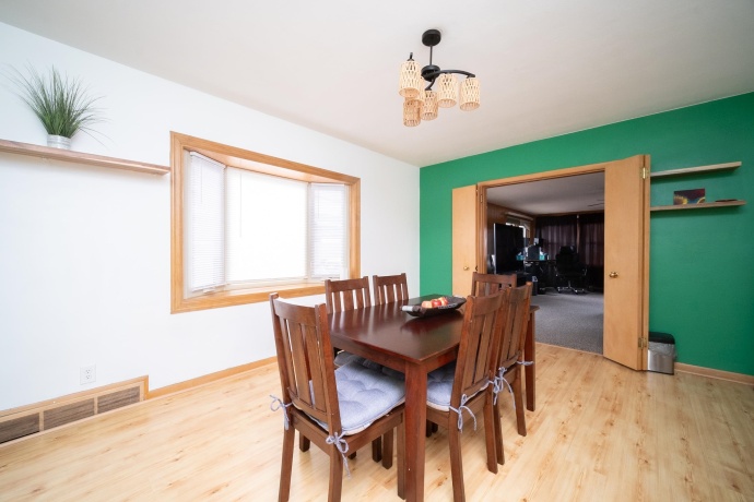 2710 Hickory Lawn, ROCKFORD, Illinois 61107, 3 Bedrooms Bedrooms, ,2 BathroomsBathrooms,House,For Sale,Hickory Lawn,202600943