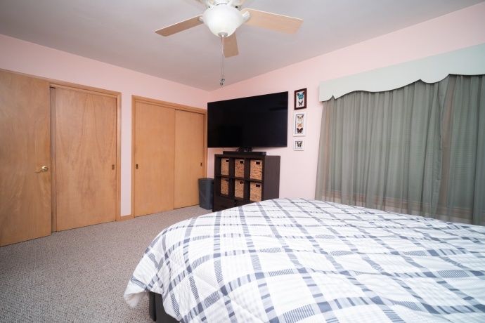 2710 Hickory Lawn, ROCKFORD, Illinois 61107, 3 Bedrooms Bedrooms, ,2 BathroomsBathrooms,House,For Sale,Hickory Lawn,202600943