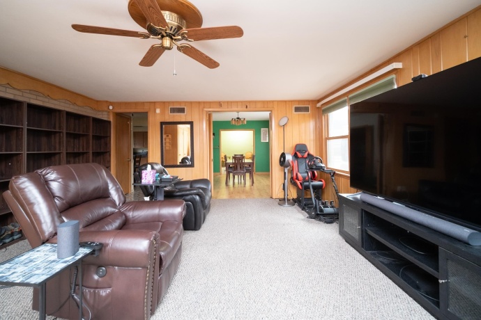 2710 Hickory Lawn, ROCKFORD, Illinois 61107, 3 Bedrooms Bedrooms, ,2 BathroomsBathrooms,House,For Sale,Hickory Lawn,202600943