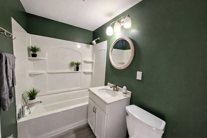 530 Wilshire, MACHESNEY PARK, Illinois 61115, 3 Bedrooms Bedrooms, ,1 BathroomBathrooms,House,For Sale,Wilshire,202600944