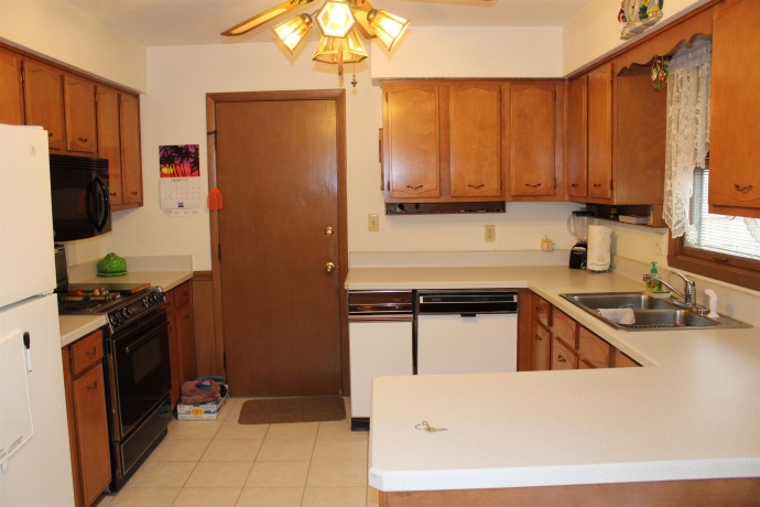 5328 Village, ROCKFORD, Illinois 61108, 3 Bedrooms Bedrooms, ,2 BathroomsBathrooms,House,For Sale,Village,202600945