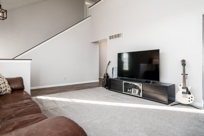 5542 Sedgeway, ROCKFORD, Illinois 61109, 3 Bedrooms Bedrooms, ,1 BathroomBathrooms,House,For Sale,Sedgeway,202600946