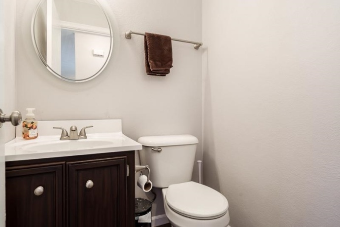 5542 Sedgeway, ROCKFORD, Illinois 61109, 3 Bedrooms Bedrooms, ,1 BathroomBathrooms,House,For Sale,Sedgeway,202600946