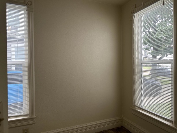 408 West, FREEPORT, Illinois 61032, ,2 Units,For Sale,West,202600947