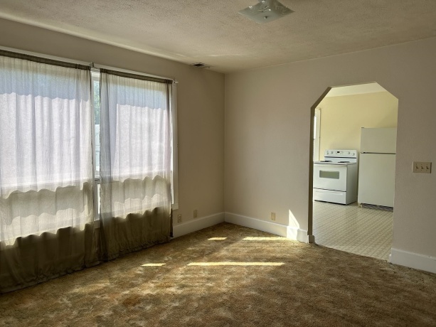 408 West, FREEPORT, Illinois 61032, ,2 Units,For Sale,West,202600947