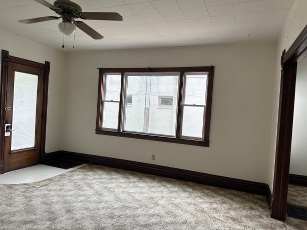 408 West, FREEPORT, Illinois 61032, ,2 Units,For Sale,West,202600947