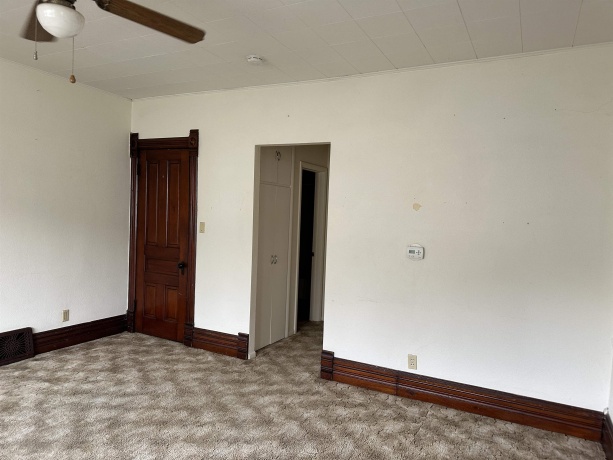 408 West, FREEPORT, Illinois 61032, ,2 Units,For Sale,West,202600947