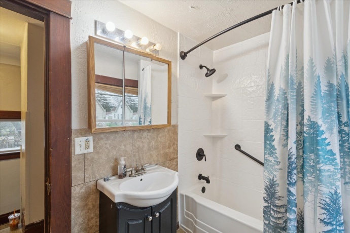 2226 8th, MONROE, Wisconsin 53566, 3 Bedrooms Bedrooms, ,1 BathroomBathrooms,House,For Sale,8th,202507199