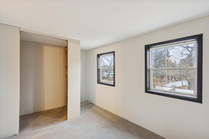 2226 8th, MONROE, Wisconsin 53566, 3 Bedrooms Bedrooms, ,1 BathroomBathrooms,House,For Sale,8th,202507199