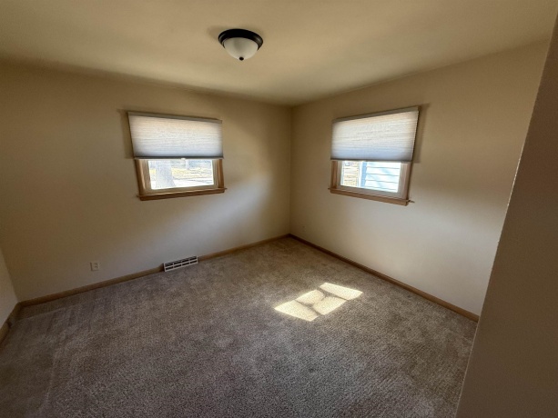 4524 Newcastle, ROCKFORD, Illinois 61108, 3 Bedrooms Bedrooms, ,2 BathroomsBathrooms,House,For Sale,Newcastle,202600952