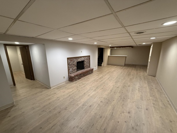 4524 Newcastle, ROCKFORD, Illinois 61108, 3 Bedrooms Bedrooms, ,2 BathroomsBathrooms,House,For Sale,Newcastle,202600952