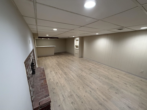 4524 Newcastle, ROCKFORD, Illinois 61108, 3 Bedrooms Bedrooms, ,2 BathroomsBathrooms,House,For Sale,Newcastle,202600952