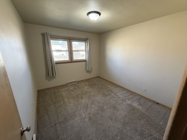 4524 Newcastle, ROCKFORD, Illinois 61108, 3 Bedrooms Bedrooms, ,2 BathroomsBathrooms,House,For Sale,Newcastle,202600952