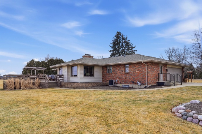 8497 Meadowlark, STILLMAN VALLEY, Illinois 61084, 3 Bedrooms Bedrooms, ,2 BathroomsBathrooms,House,For Sale,Meadowlark,202600957