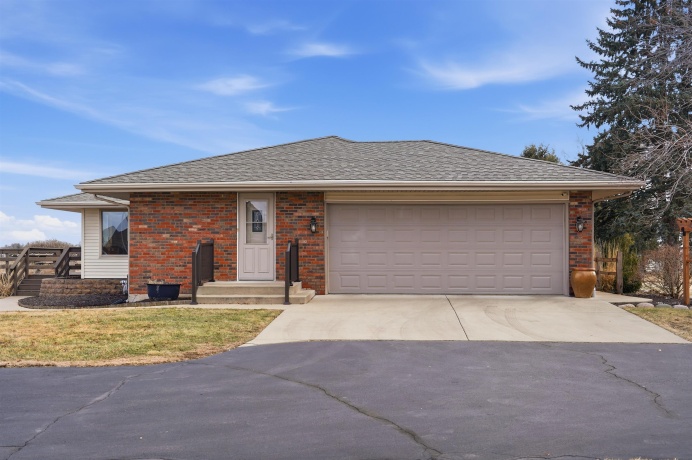 8497 Meadowlark, STILLMAN VALLEY, Illinois 61084, 3 Bedrooms Bedrooms, ,2 BathroomsBathrooms,House,For Sale,Meadowlark,202600957