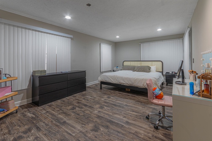 3535 Latham, ROCKFORD, Illinois 61103, 3 Bedrooms Bedrooms, ,1 BathroomBathrooms,House,For Sale,Latham,202507313