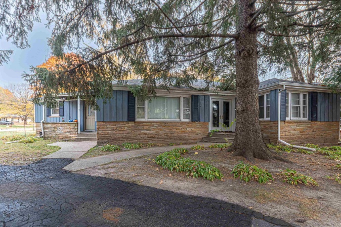 3535 Latham, ROCKFORD, Illinois 61103, 3 Bedrooms Bedrooms, ,1 BathroomBathrooms,House,For Sale,Latham,202507313