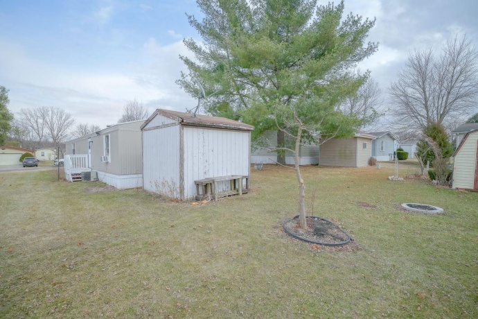 611 Wood, BELVIDERE, Illinois 61008, 2 Bedrooms Bedrooms, ,1 BathroomBathrooms,House,For Sale,Wood,202600960