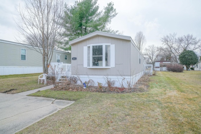 611 Wood, BELVIDERE, Illinois 61008, 2 Bedrooms Bedrooms, ,1 BathroomBathrooms,House,For Sale,Wood,202600960