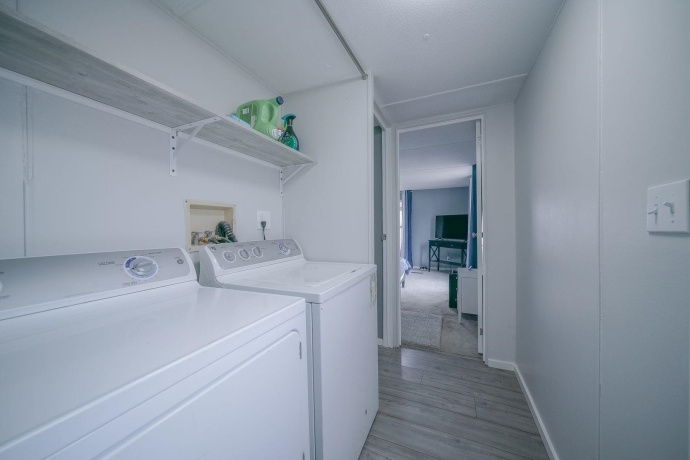 611 Wood, BELVIDERE, Illinois 61008, 2 Bedrooms Bedrooms, ,1 BathroomBathrooms,House,For Sale,Wood,202600960