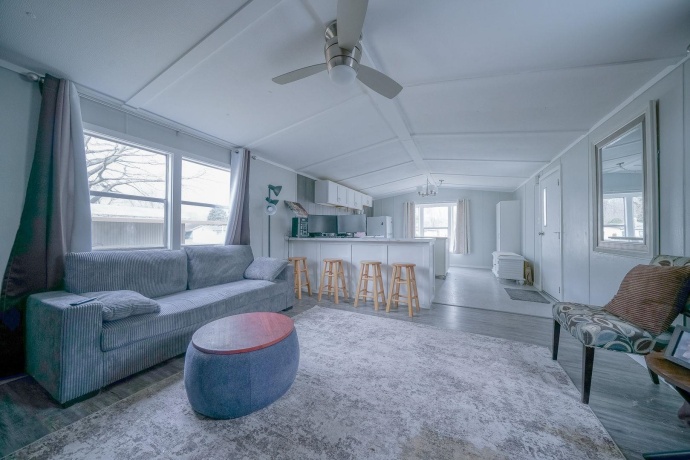 611 Wood, BELVIDERE, Illinois 61008, 2 Bedrooms Bedrooms, ,1 BathroomBathrooms,House,For Sale,Wood,202600960