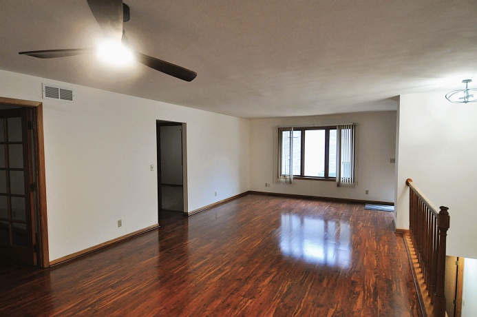 6885 REDANSA, ROCKFORD, Illinois 61108, 2 Bedrooms Bedrooms, ,2 BathroomsBathrooms,Condominium,For Sale,REDANSA,202600961