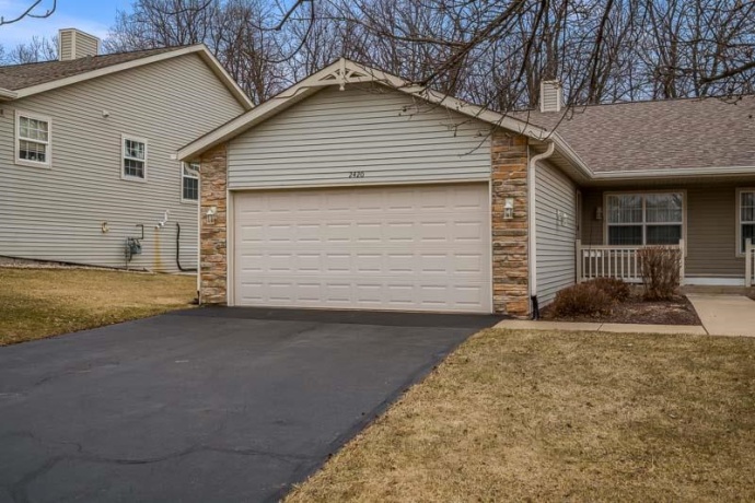 2420 ARNOLD, ROCKFORD, Illinois 61108, 3 Bedrooms Bedrooms, ,3 BathroomsBathrooms,Condominium,For Sale,ARNOLD,202600962