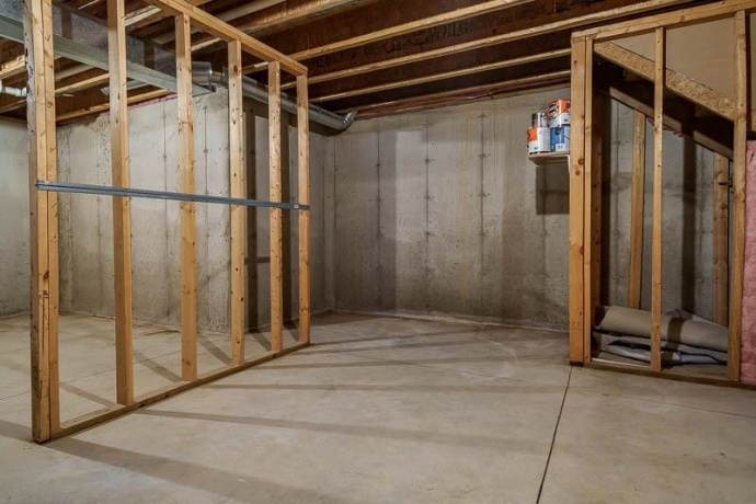 2420 ARNOLD, ROCKFORD, Illinois 61108, 3 Bedrooms Bedrooms, ,3 BathroomsBathrooms,Condominium,For Sale,ARNOLD,202600962